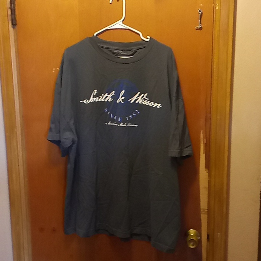 Smith and Wesson tshirt